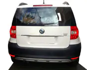 Skoda Yeti 2009–2017 Lišta nad ŠPZ (nerez) fotografia 1