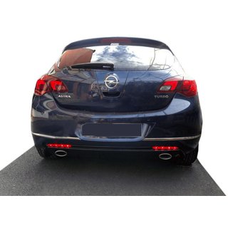 Nerezová lišta na hranu zadného nárazníka Opel Astra J 2009–2015