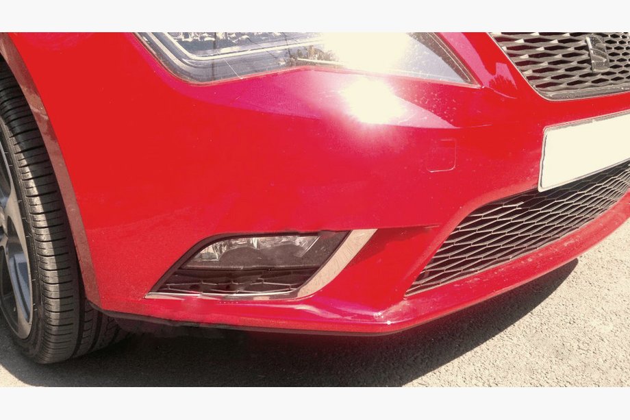 Seat Ibiza 2010–2017 Nerezové kryty hmloviek Image