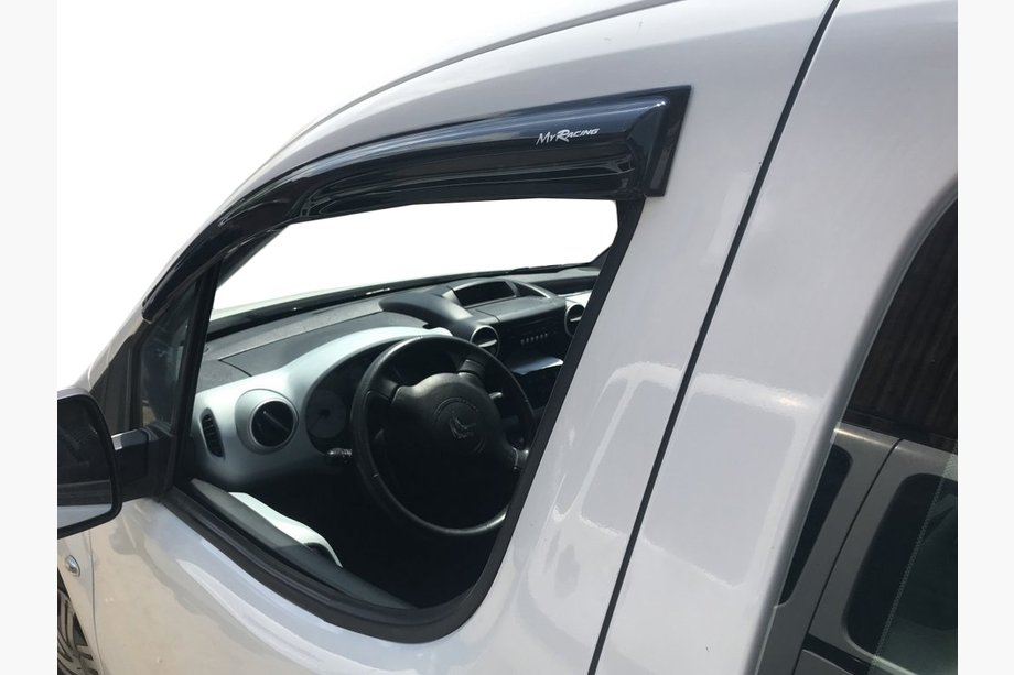 Peugeot Partner Tepee 2008–2018 Deflektory okien (2 ks, MyRacing) Image