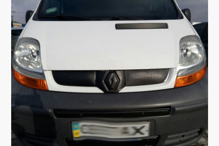 Renault Trafic 2001–2015 Zimný horný kryt masky chladiča 2007-2015, Lesklá Fotografia 7