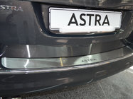 Opel Astra J 2009–2015 Natanika nerezový kryt zadného nárazníka fotografia 1