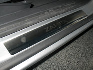 Opel Zafira B 2005–2011 Nerezové prahové lišty Nataniko (4 ks) Premium - 3M lepiaca páska, 0,8 mm fotografia 1