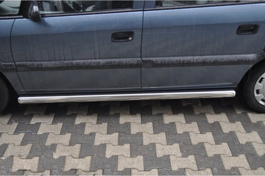Opel Zafira B 2005–2011 Bočné trubky (2 ks, nerez) Image