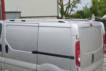 Nissan Primastar 2002–2014 Strešné lyžiny Skyport (sivé) fotografia 3