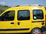 Renault Kangoo 1998–2008 Chrómové strešné lyžiny Štandardná základňa, plastové pätky fotografia 4