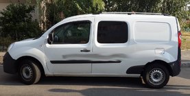 Renault Kangoo 2008–2020 Chrómované strešné lyžiny Štandardná základňa, plastové pätky fotografia 4