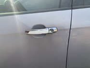 Ford Galaxy 2007–2015 Chrómové kryty kľučiek s bielym pásikom (4 ks, ABS) fotografia 4