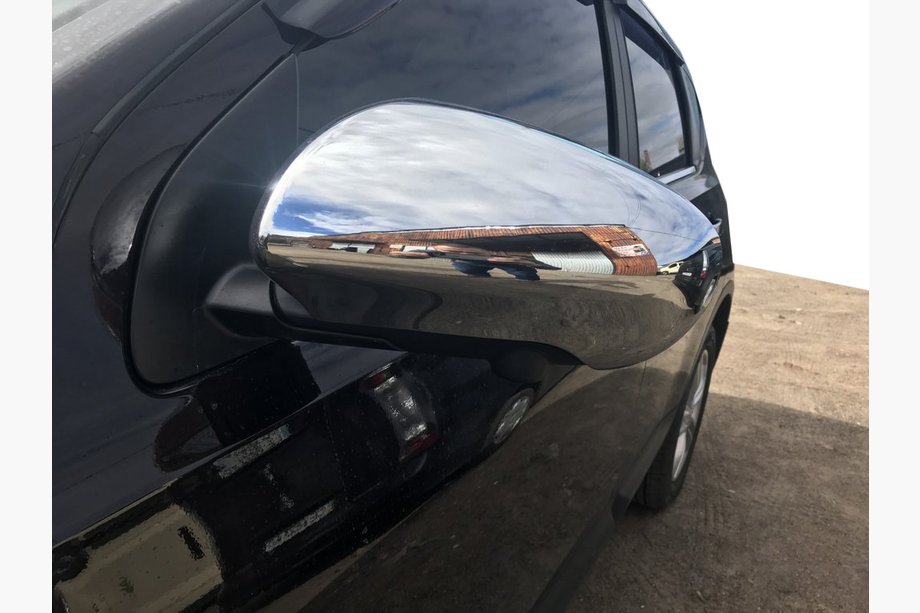 Nissan Qashqai 2007–2010 Kryty spätných zrkadiel (2 ks, plast) Image