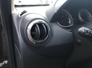 Renault Duster 2008–2017 Rámiky vetracích výduchov interiéru (4 ks, nerez) fotografia 2