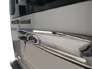 Ford Connect 2010–2013 Chrómová lišta nad ŠPZ (montáž na pôvodné miesto, nerez) fotografia 1