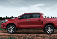 Toyota Hilux 2015– Okenné lišty (4 ks, nerez) fotografia 1