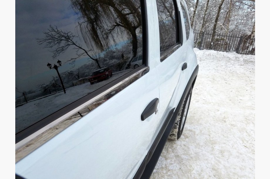 Renault Duster 2008–2017 Okenné lišty Black Chrome (4 ks, nerez) Image
