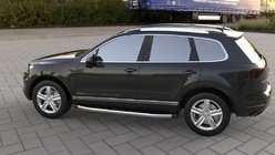 Volkswagen Touareg 2010–2018 Bočné nášľapy Fullmond (2 ks, hliník) fotografia 2
