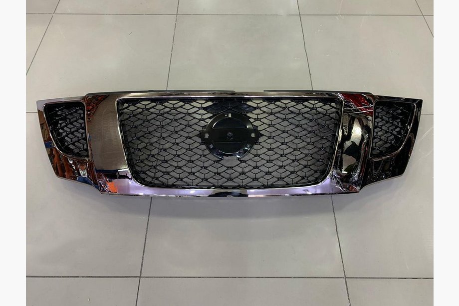 Nissan Patrol Y62 2010–2024 Predná maska Nismo 2010-2020 Image