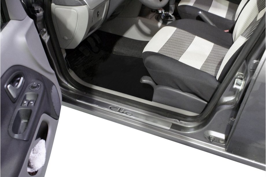 Renault Clio II 1998–2005 Nerezové prahové lišty Omsa (2 ks) Image