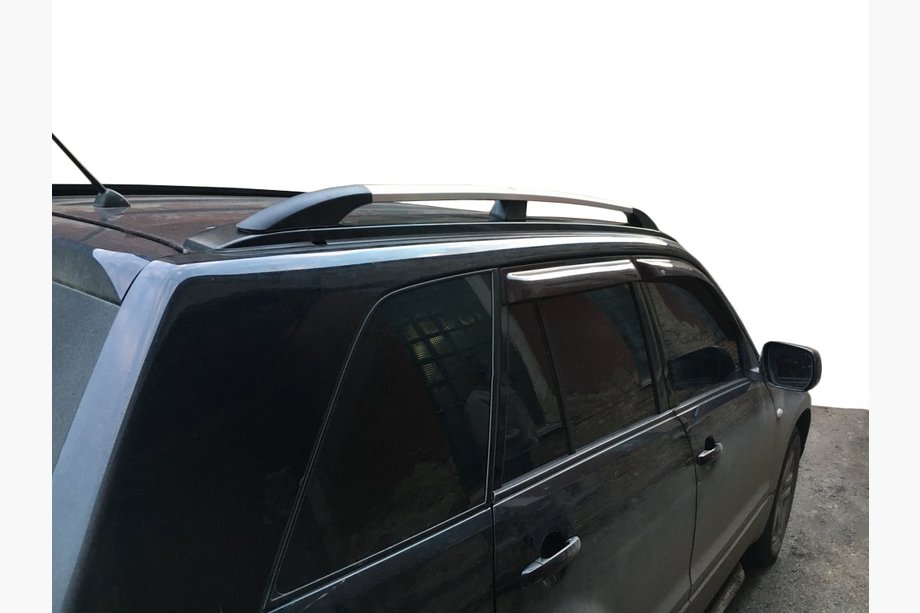 Suzuki Grand Vitara 2005–2017 Strešné lyžiny DD (chróm) Image
