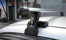 Chevrolet Aveo T250 2005–2011 Strešný nosič CAMEL (chróm, pár) fotografia 1