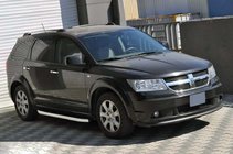 Dodge Journey 2008–2020 Bočné prahy Fullmond (2 ks, hliník) fotografia 3