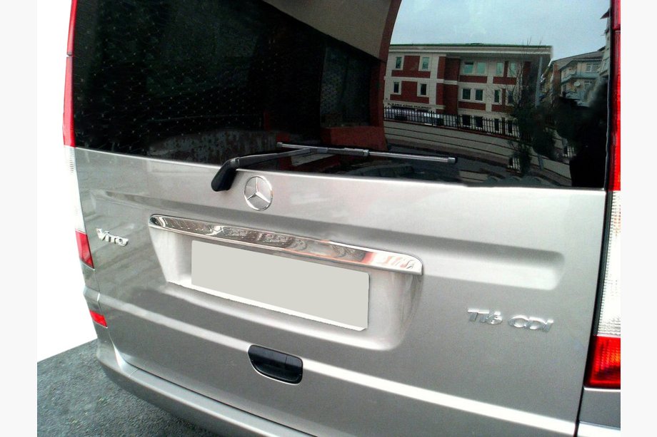 Mercedes Vito W639 2004–2014 Lišta nad ŠPZ (1-dverové, nerez) Carmos - turecká oceľ Image
