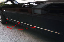 Mercedes trieda C W204 2007–2015 VÝPREDAJ! Nerezové kryty na dverné lišty fotografia 1