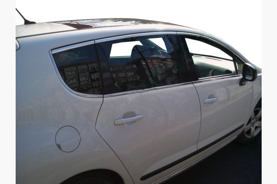 Peugeot 3008 2008–2016 Ozdobné lišty okien (so zadným ventilačným štvrťoknom, 8 ks, nerez) Image
