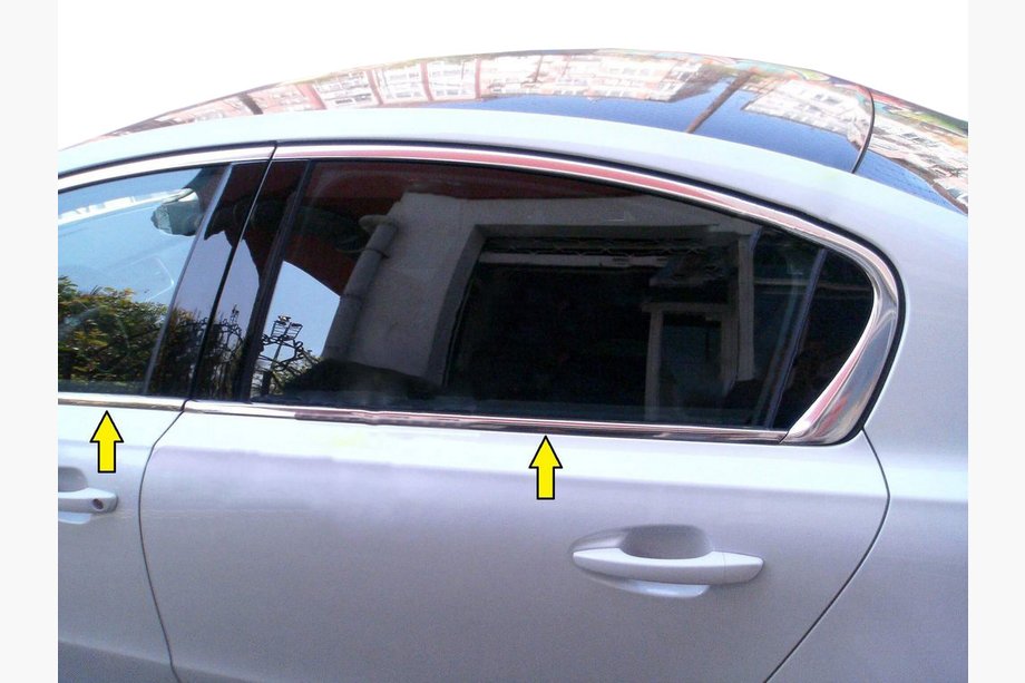 Peugeot 508 2010–2018 Spodná lišta okien (Sedan, nerez) Image