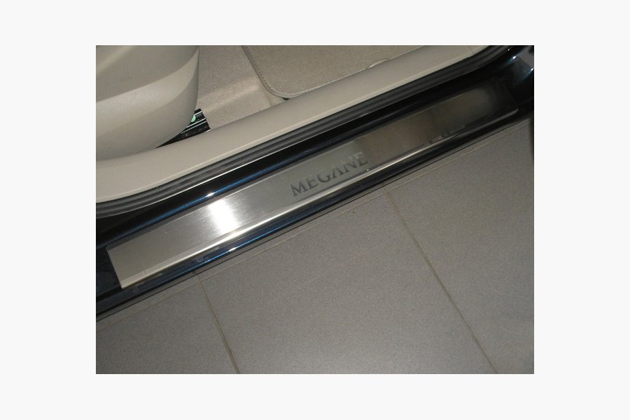 Renault Megane II 2004–2009 Nerezové prahové lišty Nataniko (4 ks) Premium - 3M lepiaca páska, 0,8 mm Image