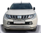 Mitsubishi L200 2015–2024 Predný ochranný rám ST014 (nerez) fotografia 4