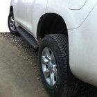 Toyota Land Cruiser Prado 150 2009–2023 OEM bočné nášľapy (2 ks, hliník) fotografia 4