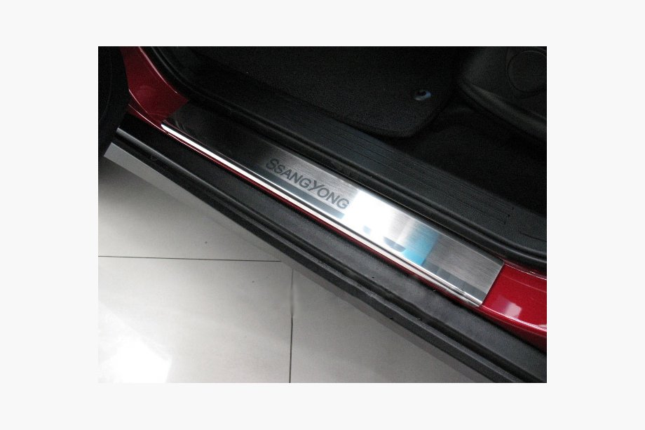 SsangYong Korando 2010–2019 Nerezové prahové lišty Nataniko (4 ks) Image