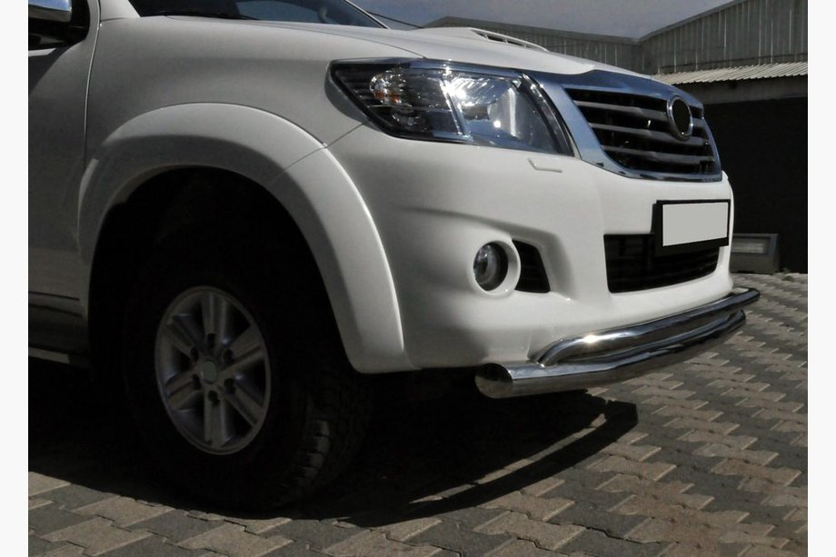 Toyota Hilux 2006–2015 Predný ochranný rám ST017 (nerez) Image