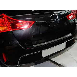 Nerezová lišta na zadný nárazník Nataniko (HB) Toyota Auris 2012–2018 fotografia 1