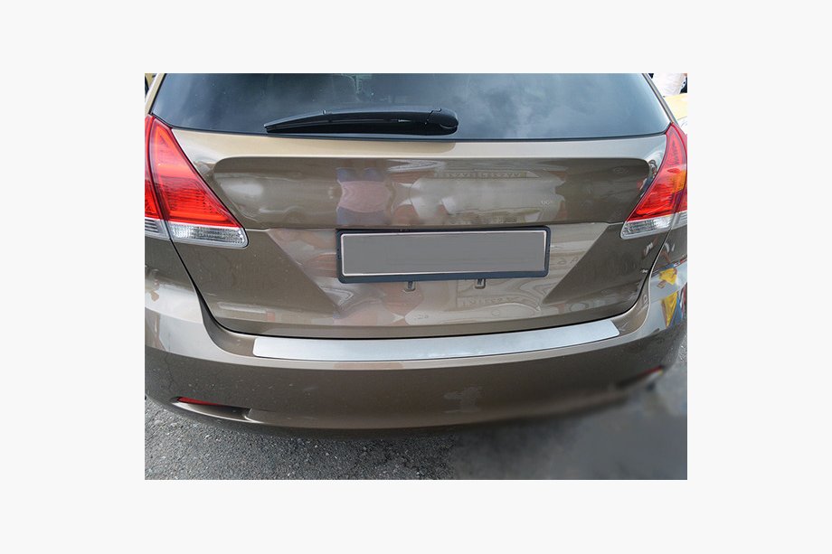 Toyota Venza 2008–2017 Nerezová lišta na zadný nárazník Nataniko (2012-2017, nerez) Fotografia 1