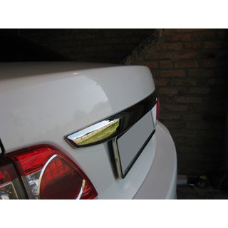 Lišta nad ŠPZ 2010-2013 (nerez) Toyota Corolla 2007–2013 fotografia 3