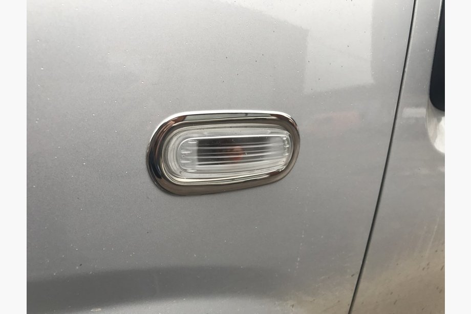 Fiat Linea 2006–2018 Rámiky smerovky (2 ks, nerez) Image