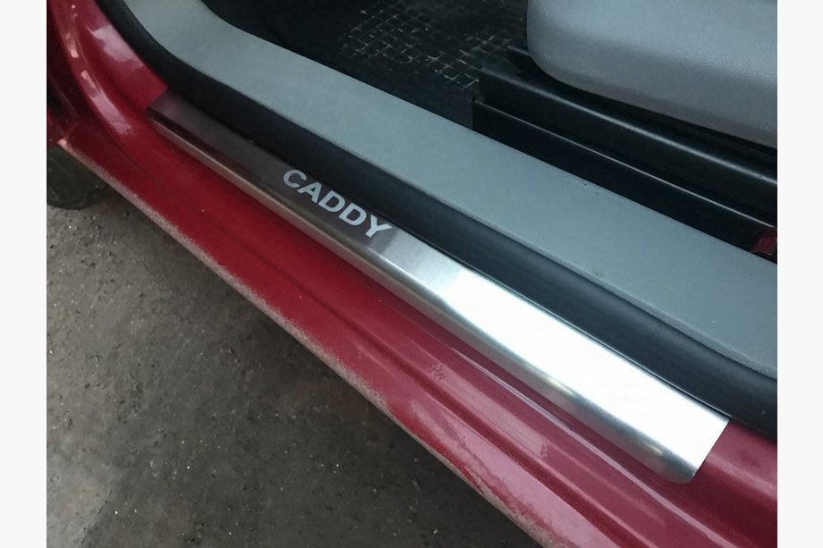 Volkswagen Caddy 2010–2015 Kryty prahov dverí Natanika Standard (4 ks, nerez) Image