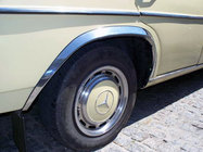 Mercedes W123 1975–1986 Nerezové lemy blatníkov (4 ks) fotografia 6