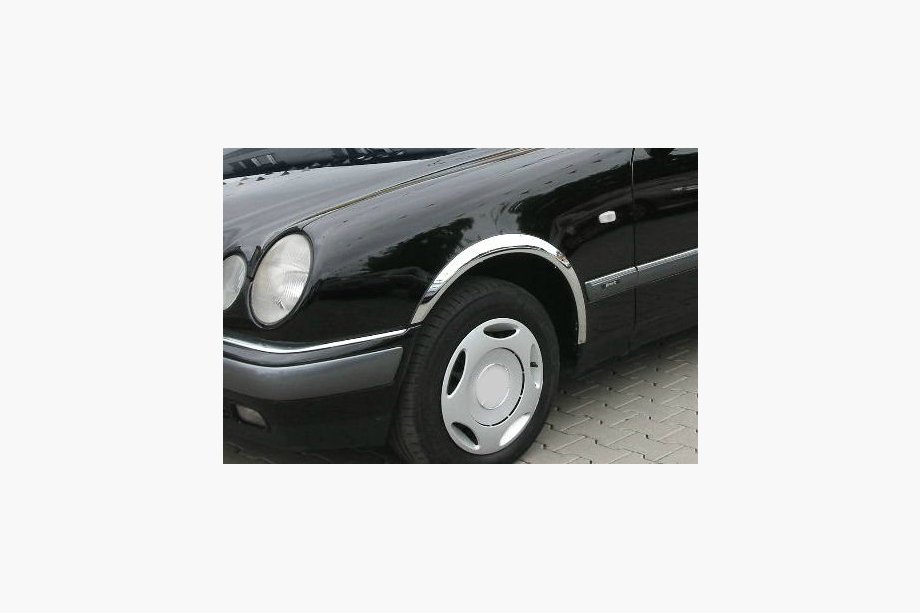 Mercedes E-class W210 1995–2002 Nerezové lemy blatníkov (4 ks) Image