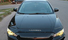 Mitsubishi Lancer X 2008– Deflektor kapoty (VIP) fotografia 1