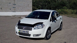 Fiat Linea 2006–2018 Deflektor kapoty (VIP) fotografia 1