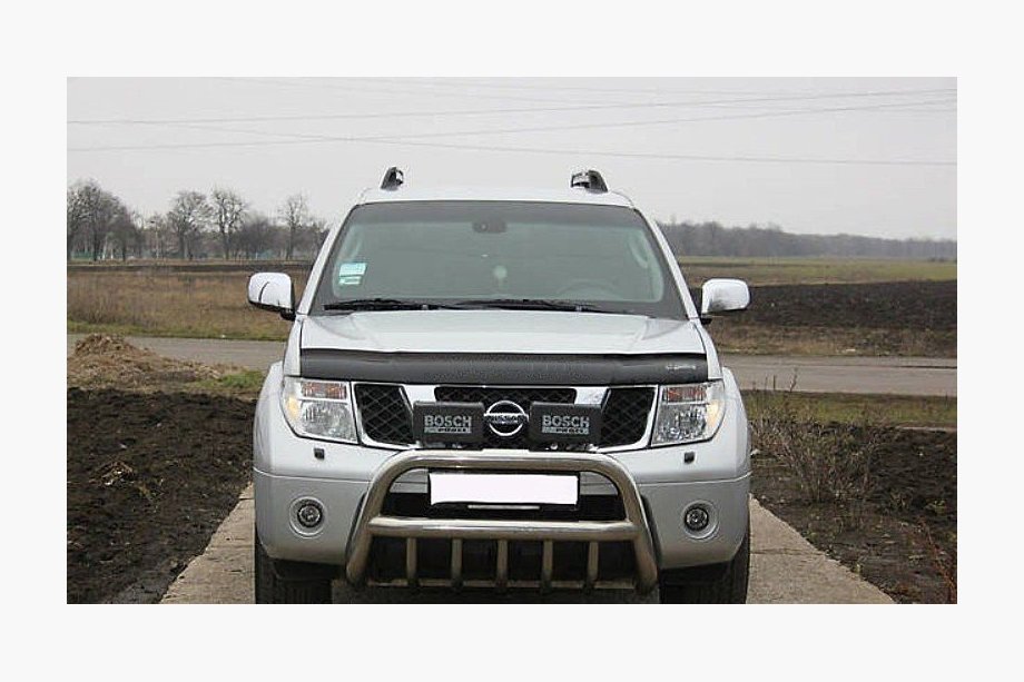 Nissan Navara 2006–2015 Deflektor kapoty VIP (2005-2010) Image