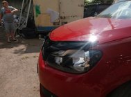 Volkswagen Caddy 2010–2015 Deflektor kapoty (FLY) fotografia 3