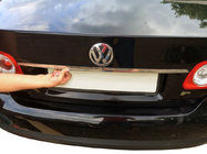 Volkswagen Jetta 2006–2011 Lišta nad ŠPZ (nerez) fotografia 1