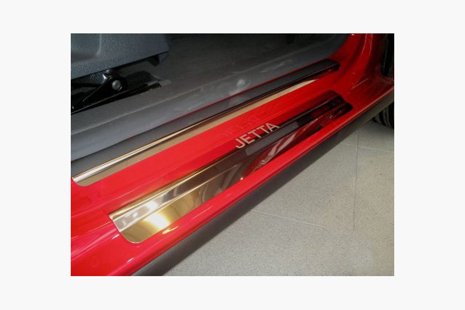 Volkswagen Jetta 2006–2011 Nerezové kryty prahov Nataniko (8 ks) Image