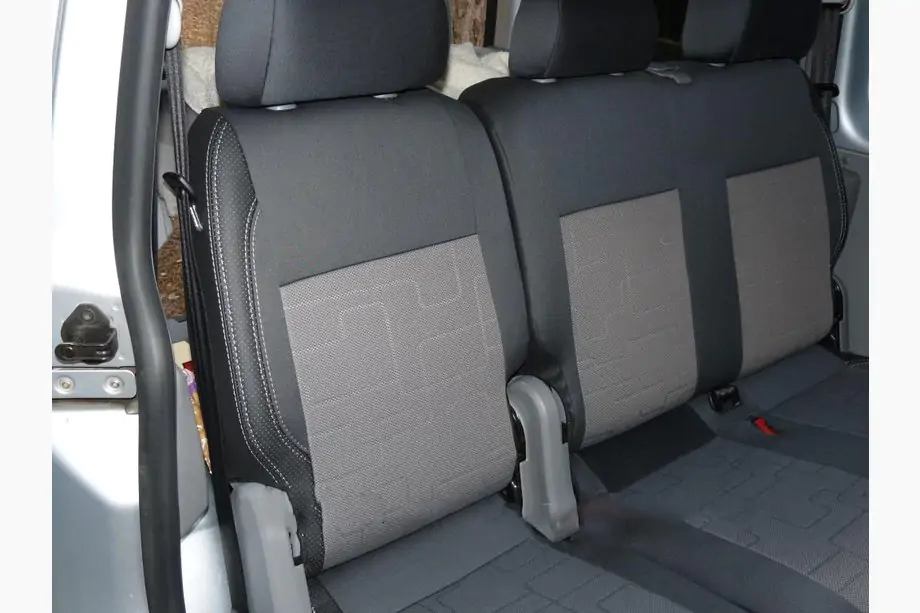 Volkswagen Caddy 2010–2015 Autopoťahy (koženka↗látka, Premium) Image