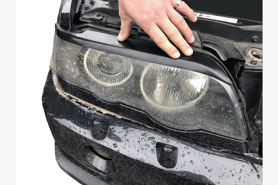 BMW X5 E53 1999–2006 Mračítka na svetlá (2 ks, na lakovanie) Image