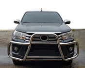 Toyota Hilux 2015– Predný ochranný rám F1-58 (nerez) fotografia 1