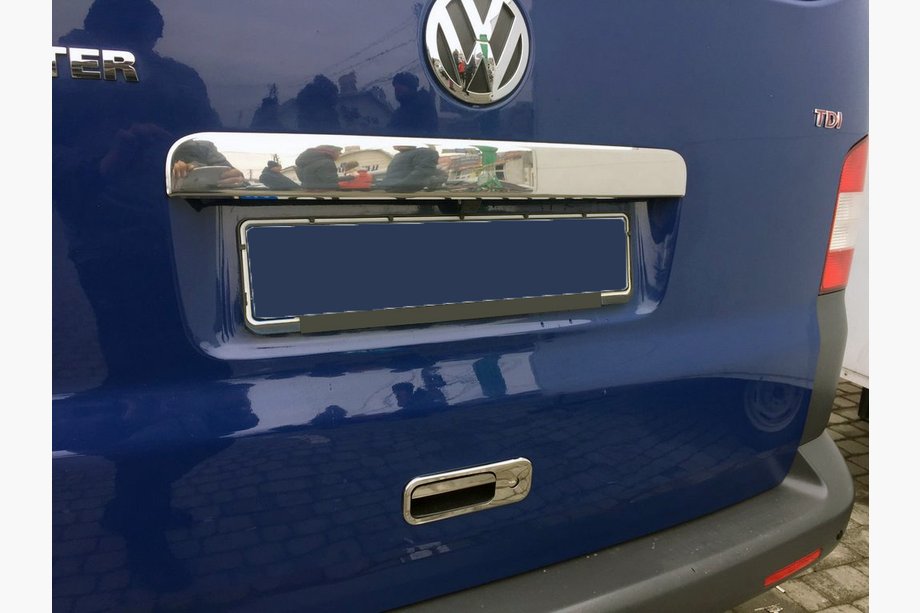 Volkswagen T5 2010–2015 Nerezová lišta nad ŠPZ na piatych dverách Multivan, OmsaLine - talianska nehrdzavejúca oceľ Image