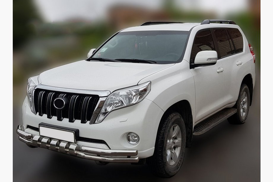 Toyota Land Cruiser Prado 150 2009–2023 Predný ochranný rám F3-31 (nerez) Fotografia 1